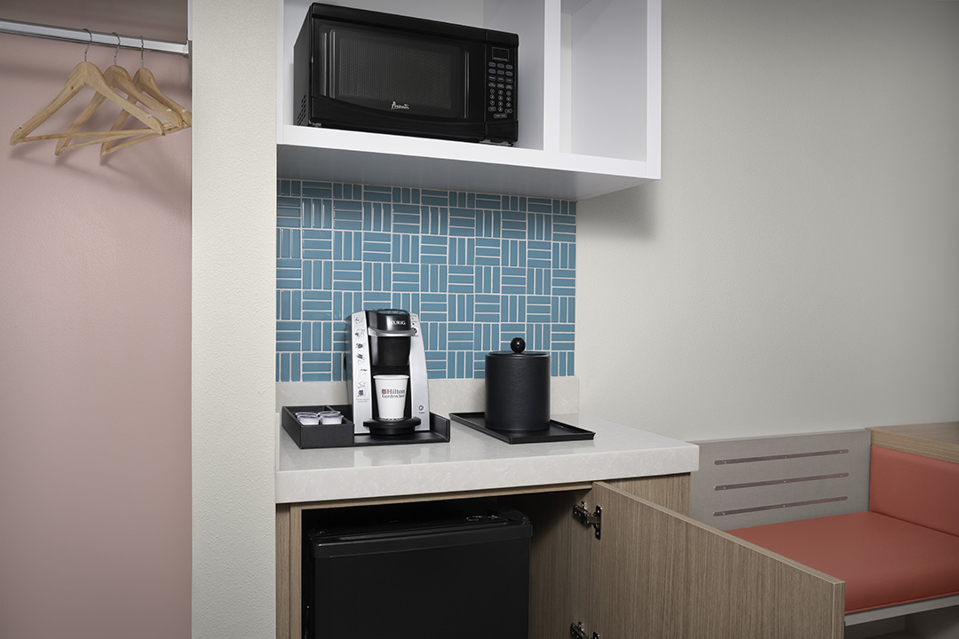 jaxsbgi fl jax hgi 813 k1jz roomamenity